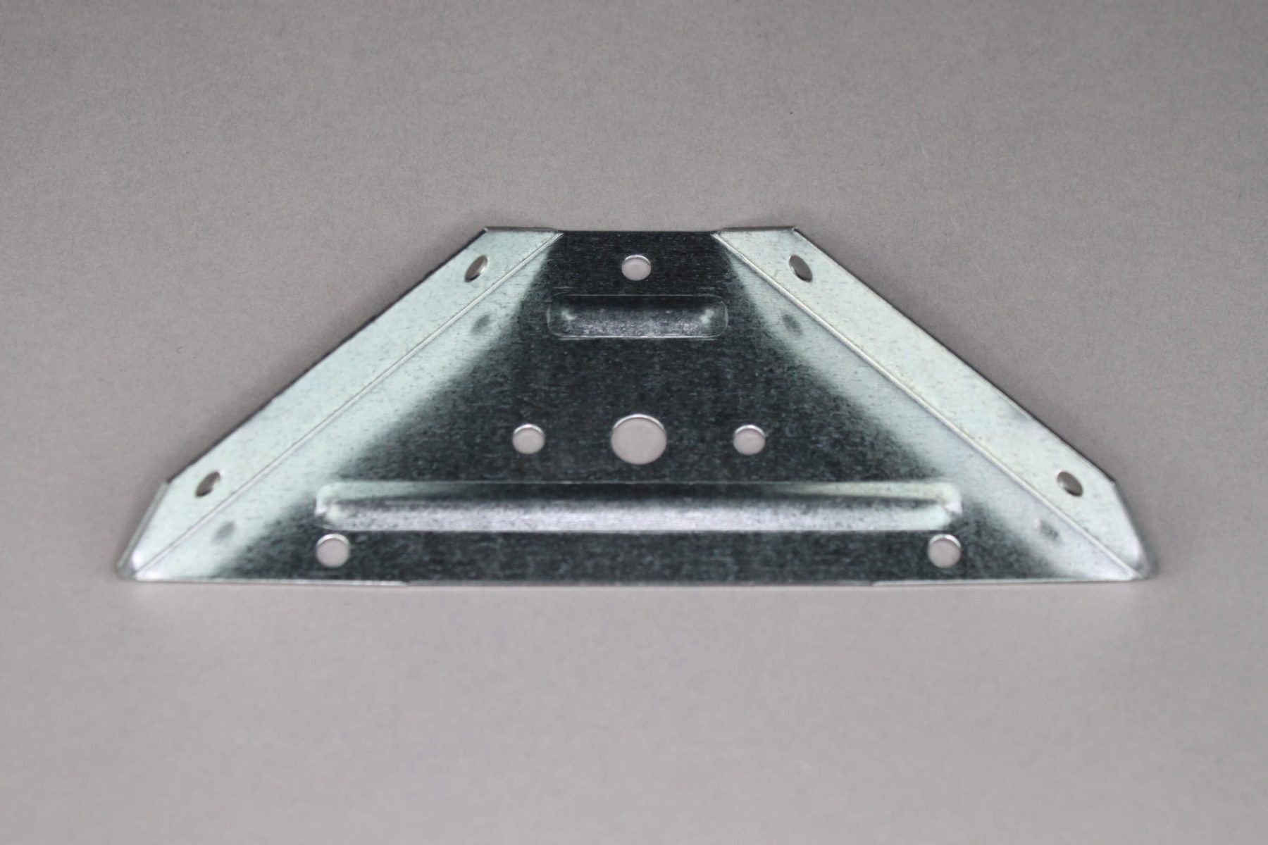 Winkel "1W150105" (verzinkt)